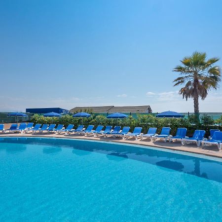 Hotel Bahia Вилньов Любе Екстериор снимка