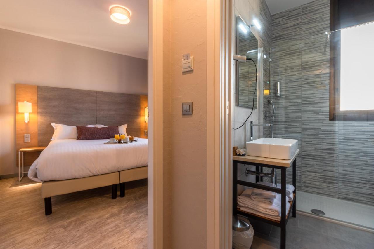 Hotel Bahia Вилньов Любе Екстериор снимка