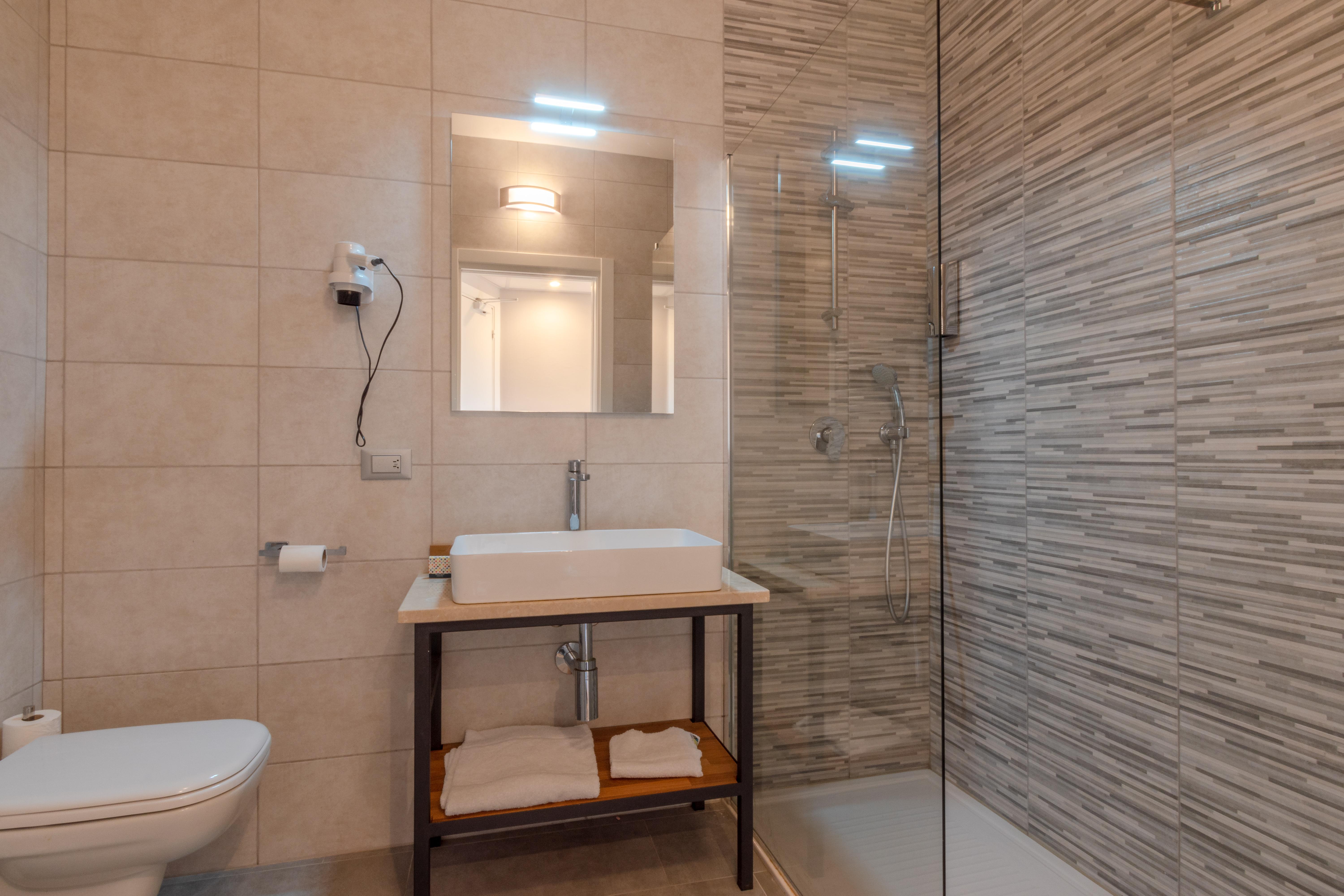 Hotel Bahia Вилньов Любе Екстериор снимка